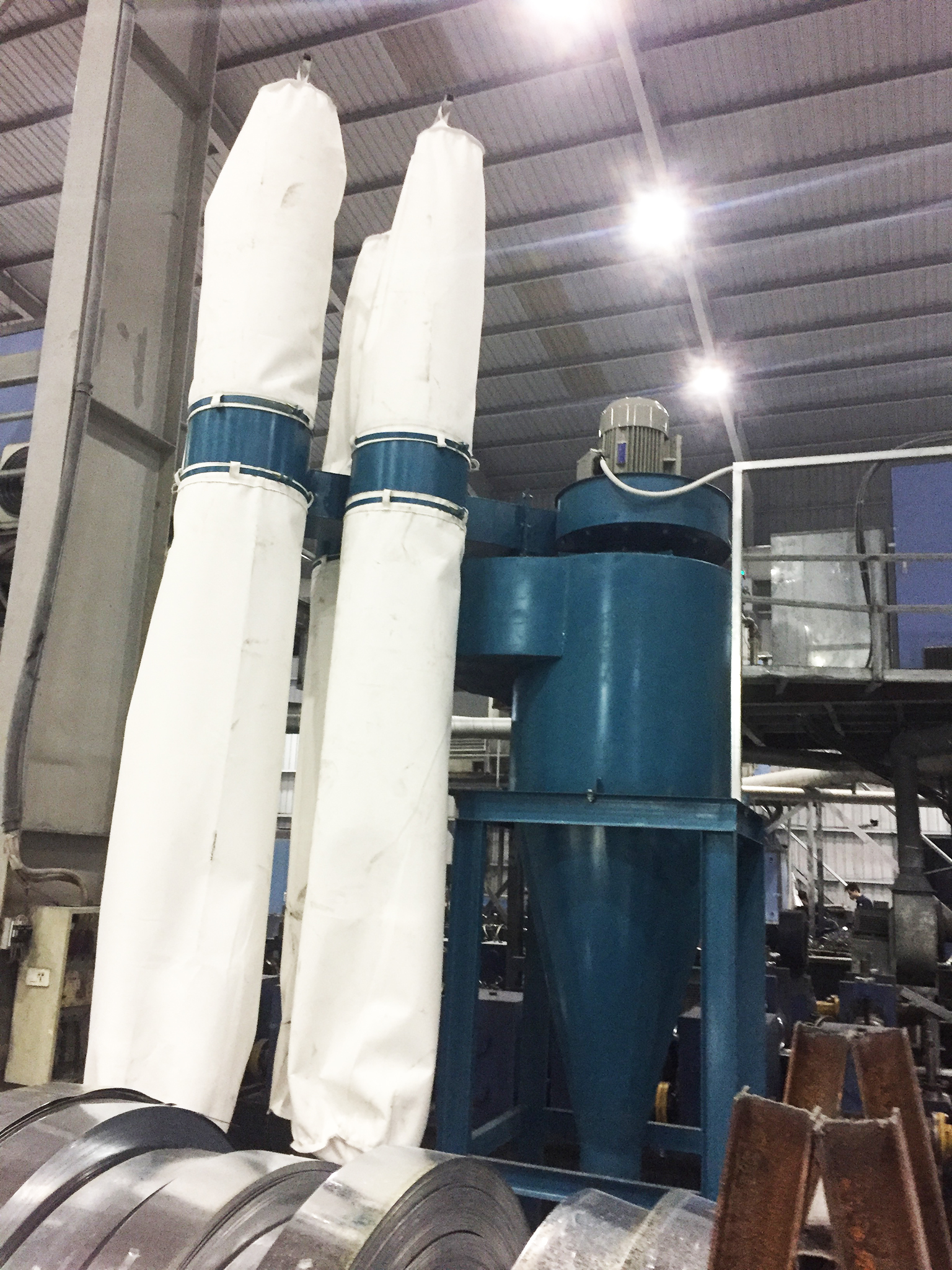 Hệ thống tách bụi Cyclone kèm túi vải